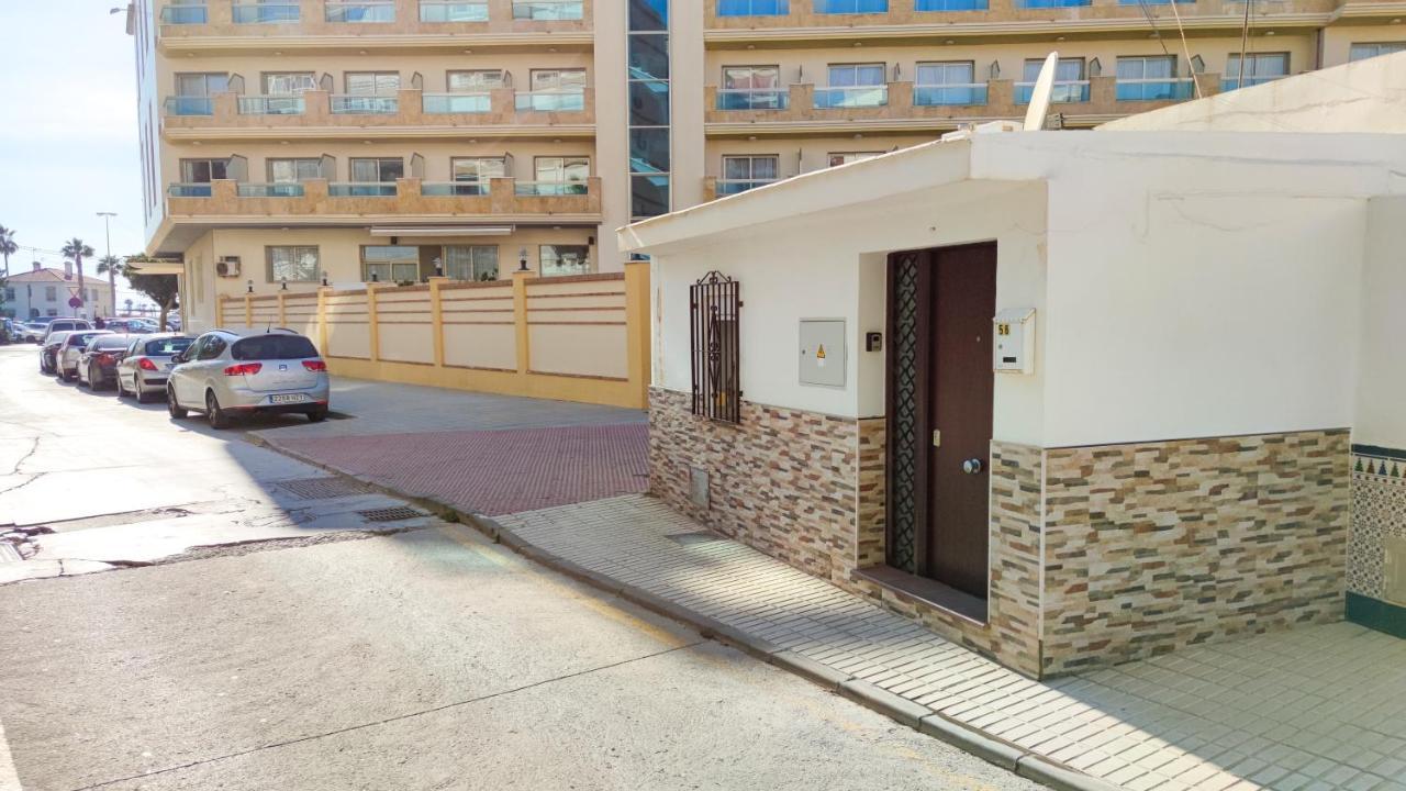 Weekend Beach Small House - Alojamientos La Torre Torre Del Mar Exterior foto